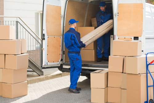 Moving van service for home relocations in Kingston