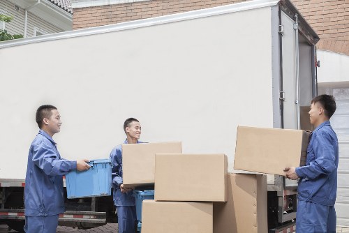 Local van transport for Kingston apartments and flats