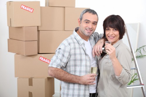 Local movers planning access and parking in Kingston